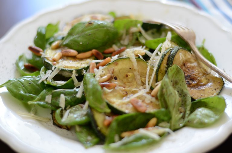 Zucchini-Salat