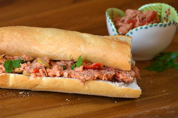 Spanischer Thunfischdip mit Paprika 
