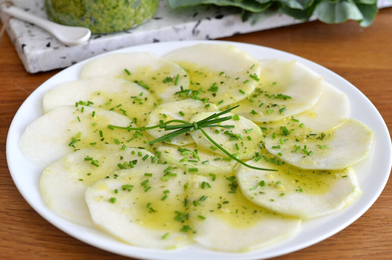 Kohlrabi Carpaccio