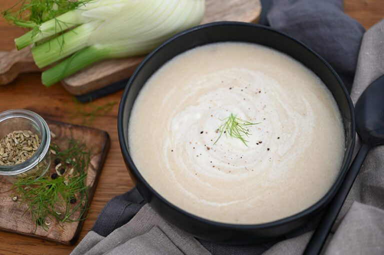 Fenchelsuppe mit Wermut