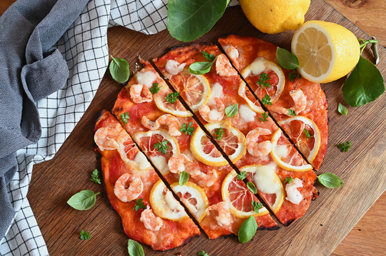 Zitronenpizza I Pizza al limone I Mit Amalfi-Zitronen & Knoblauch-Garnelen