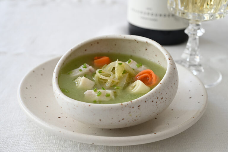 Edle Vorspeise: Gurkensuppe mit Ceviche