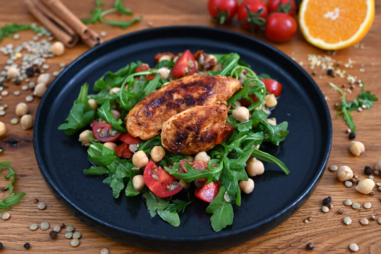Hülsenfrüchte-Salat mit Spicy Chicken