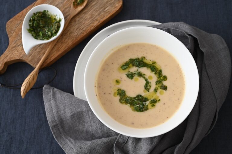 Geröstete Blumenkohlsuppe aus dem Ofen