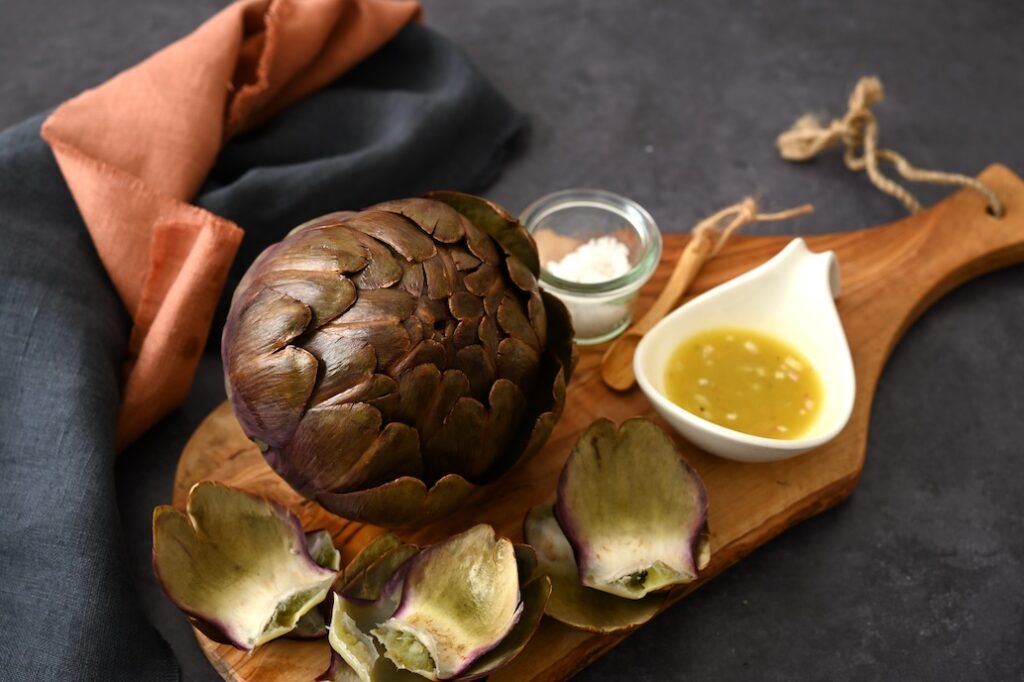 Artischocke mit Vinaigrette | Rezept für den französischen Klassiker