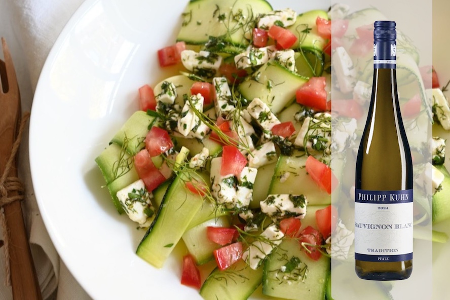 Zucchini-Salat & Sauvignon Blanc aus der Pfalz